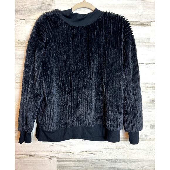 Crown & Ivy Women’s Medium Black Fuzzy Knit Ribbed Crewneck Pullover Sweater NWT - Picture 1 of 6